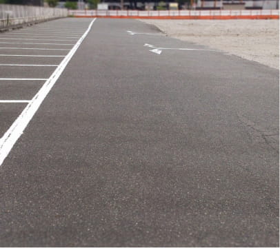 駐車場ライン塗装工事