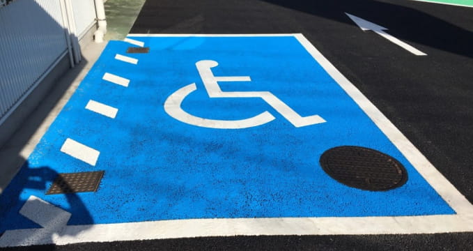 駐車場ライン塗装工事