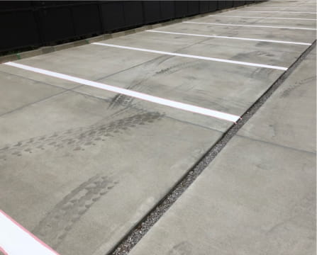 駐車場ライン塗装工事