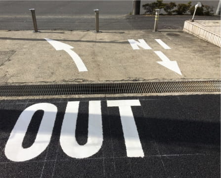 駐車場ライン塗装工事