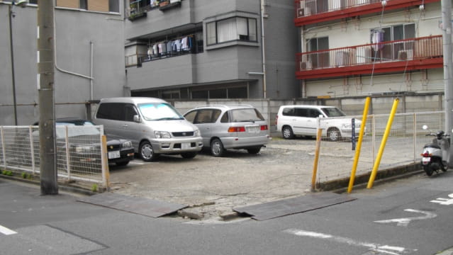 駐車場ライン塗装工事