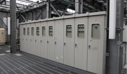 キュービクル、発電機、立体式駐車場、貯水タンクなども塗装で長持ち！