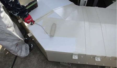 キュービクル、発電機、立体式駐車場、貯水タンクなども塗装で長持ち！