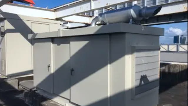 発電機の塗装