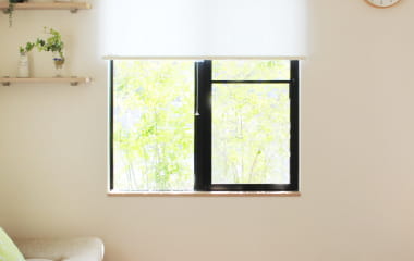 お部屋の中の窓