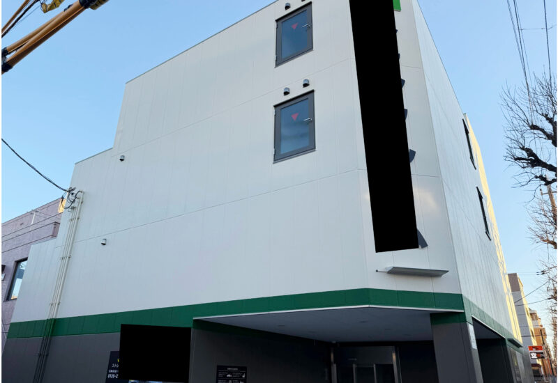 練馬区石神井台新築工事｜外壁塗装・天井塗装・駐車場床塗装・SD枠塗装の施工実績