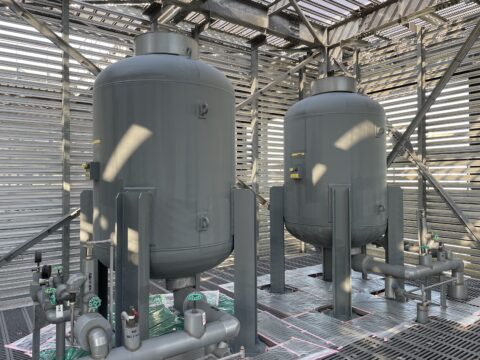 下塗りの下塗り？ジンクプライマー錆止め塗装で鉄部の腐食を抑える