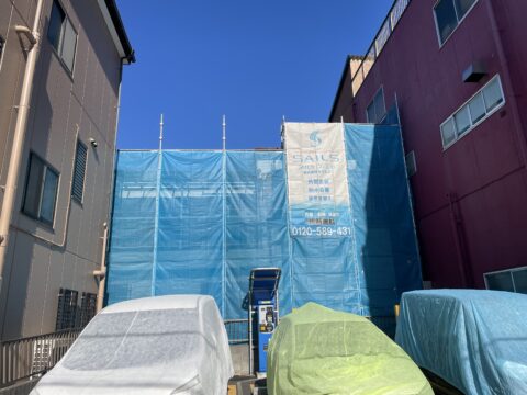 今回の現場は外壁は遮熱塗装、屋根は遮熱防水@東京都足立区南花畑の外壁塗装工事