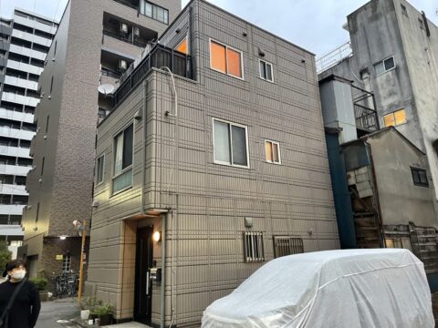 ハウスメーカーのメンテナンス不要と言われる外壁は塗装する必要がないのか？東京都台東区の外壁塗装工事