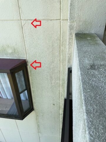 ALC外壁の板間のシーリングの劣化や外壁の亀裂は雨漏りを発生させてしまう原因です。