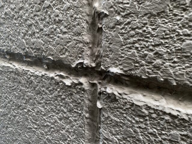 外壁塗装の価格は安いけれど・・・きちんと施工をしてくれる外壁塗装業者を選びましょう。