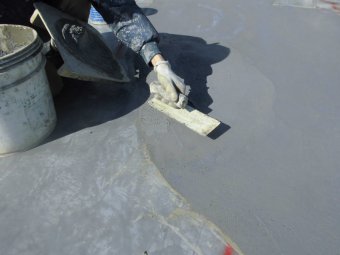 防水の下地補修工事