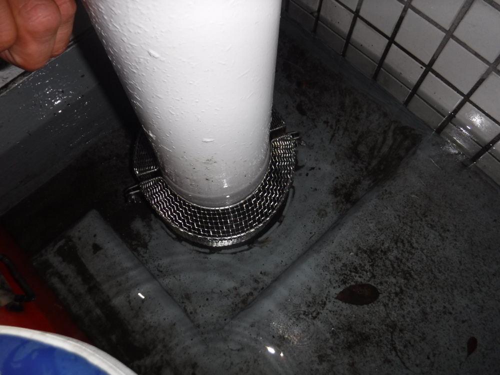 雨漏り緊急対応