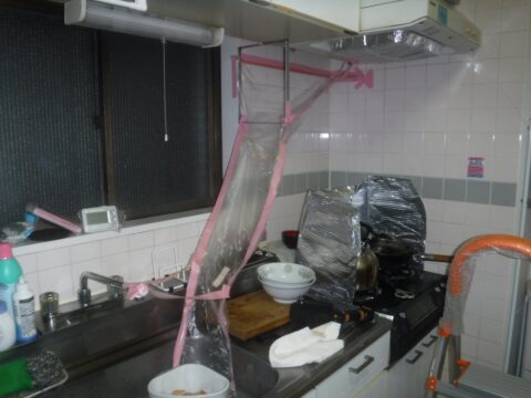 大雨による雨漏り緊急対応　東京23区は24時間対応