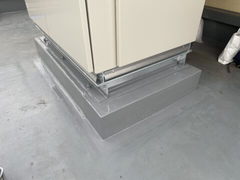 キュービクル入れ替えの際の基礎の防水補修お任せください@江東区森下の防水工事