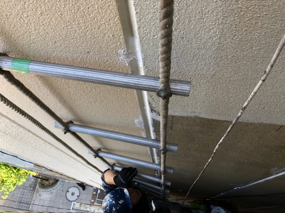 狭い敷地の外壁塗装