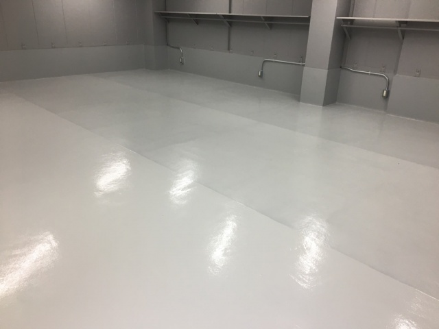 板橋区常盤台の駐車場塗装　駐車場専用塗料パーキングガード2回目塗布