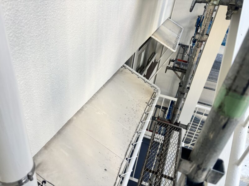 大規模改修工事の雑工事でテントを復旧｜新宿区上落合の集合住宅