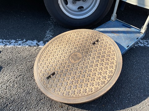 マンホールの蓋
