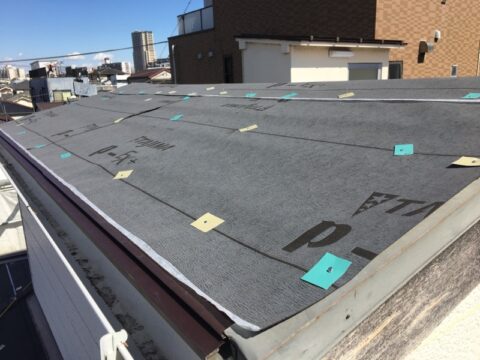 屋根の塗装は防水じゃないの？？～屋根塗装の疑問～