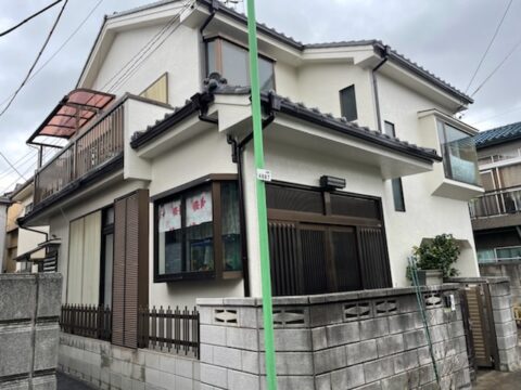 モルタル外壁のクラックが気になる＠東京都足立区の木造モルタル外壁塗装工事