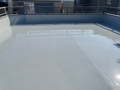 ウレタン防水密着工法　回数