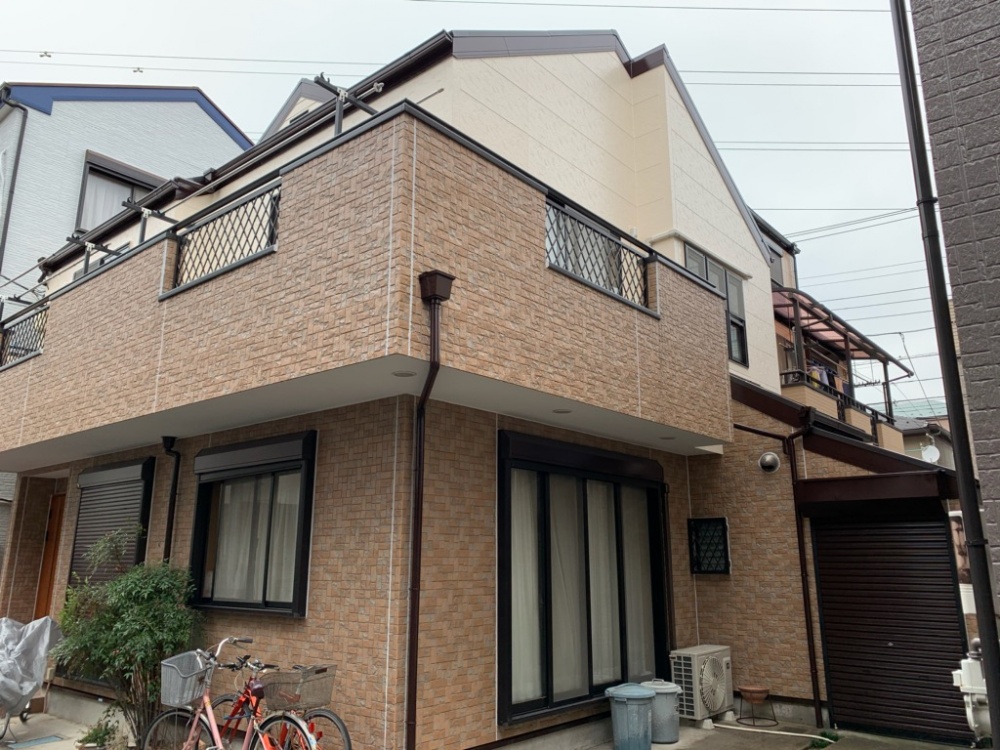 江戸川区東瑞江の外壁塗装が完了しましたので足場の解体です。