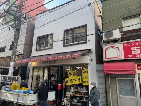 繁華街でも外壁塗装はできる？足立区千住の商店街での外壁塗装工事