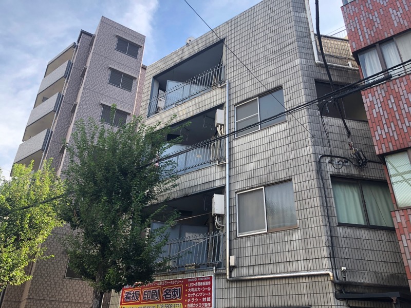 台東区根岸　タイル薬品洗浄＆防水工事