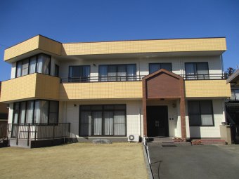 茨城県常総市の外壁塗装工事　色分けお洒落塗装