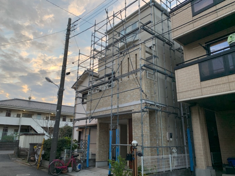 鳴んない最後の外壁塗装工事！！浦安市で外壁塗装工事が始まります。