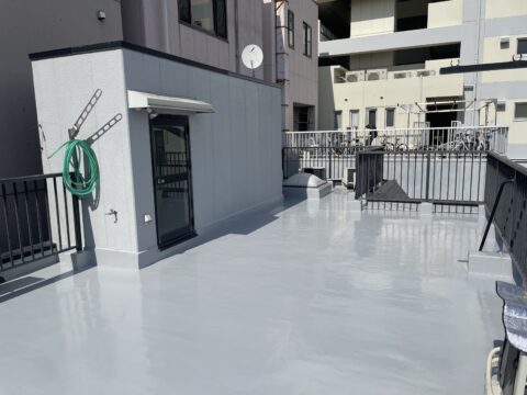 屋上にあった物置を撤去したので防水の補修を行いました@江戸川区東瑞江のウレタン防水