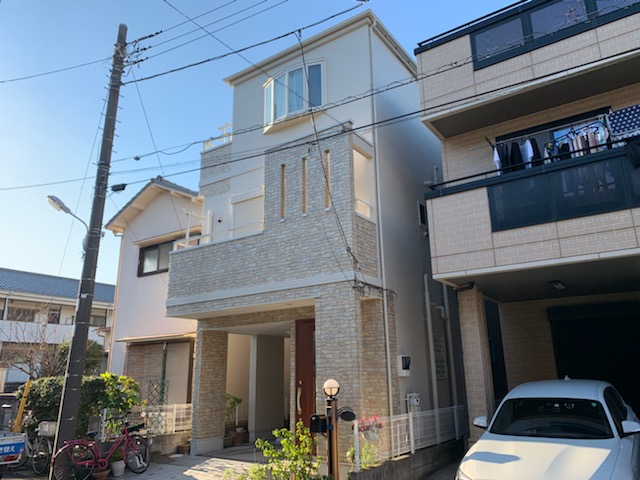 イメージを変えない外壁塗装を！！千葉県浦安市の外壁塗装工事が完了です。