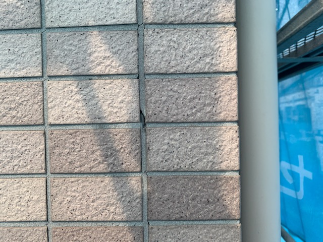 ALC外壁のタイル張りは雨漏りが発生しやすい？？タイル目地から侵入した雨水が雨漏りを誘発！！