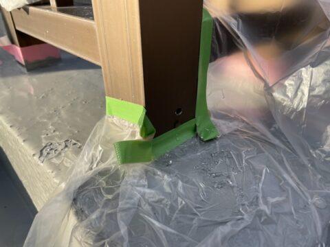 屋上の手摺が雨漏りの原因かも？屋上の手摺から水が出てきました。＠東京都足立区谷在家の雨漏り修繕