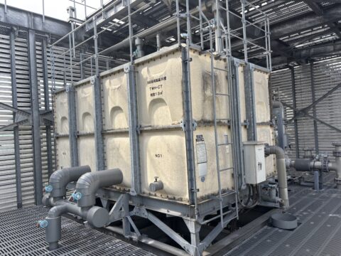 貯水タンク塗装