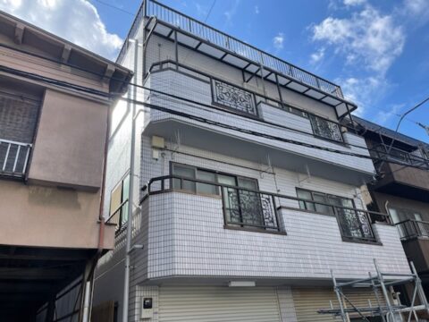 雨漏りの原因を突き止めろ！！＠北区赤羽南の外壁塗装、防水工事