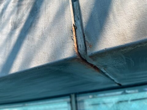 台東区浅草橋のテナントビル鋼板外壁のシーリングと塗装