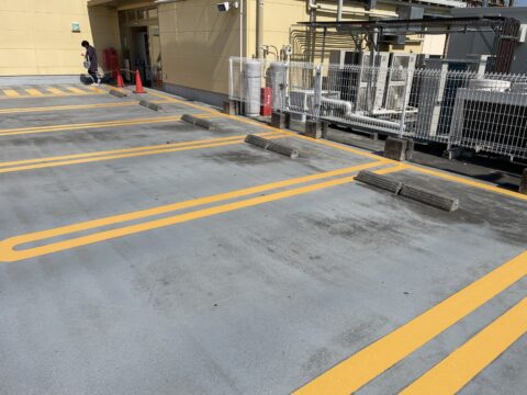 駐車場のラインが消えていると危険！営業前に埼玉県さいたま市の店舗駐車場ライン塗装