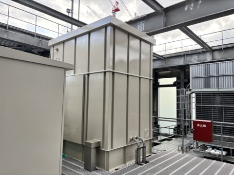 【東京都港区　海岸】ビル設備機器塗装メンテナンス｜足立区鹿浜のセイルズ