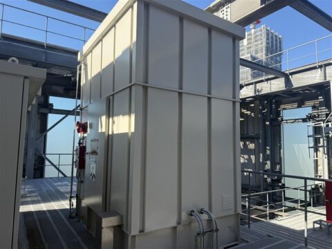 燃料小出槽塗装施工前