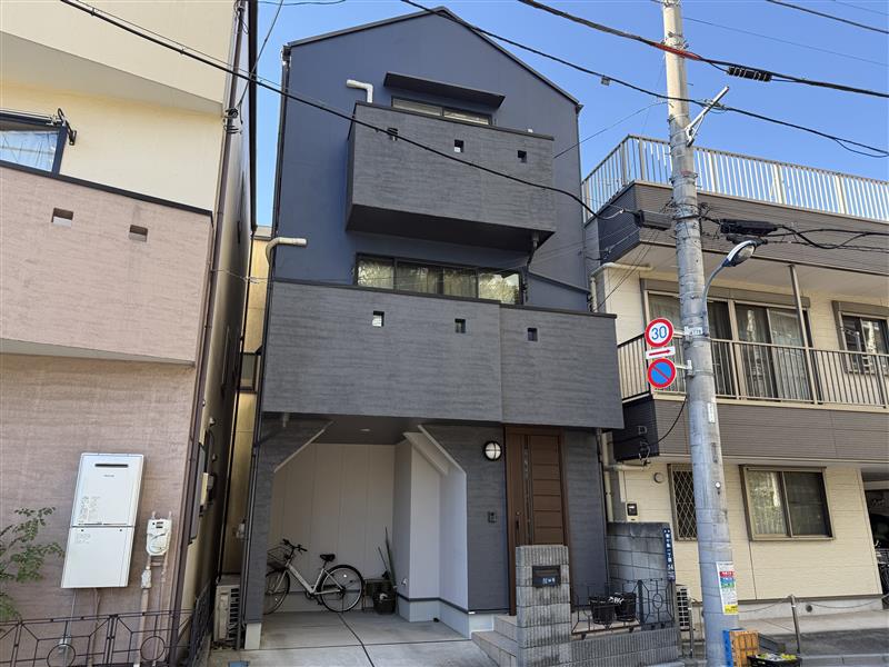 北区東十条で施工｜木造3階建て・築24年住宅の外壁塗装改修工事（15坪）