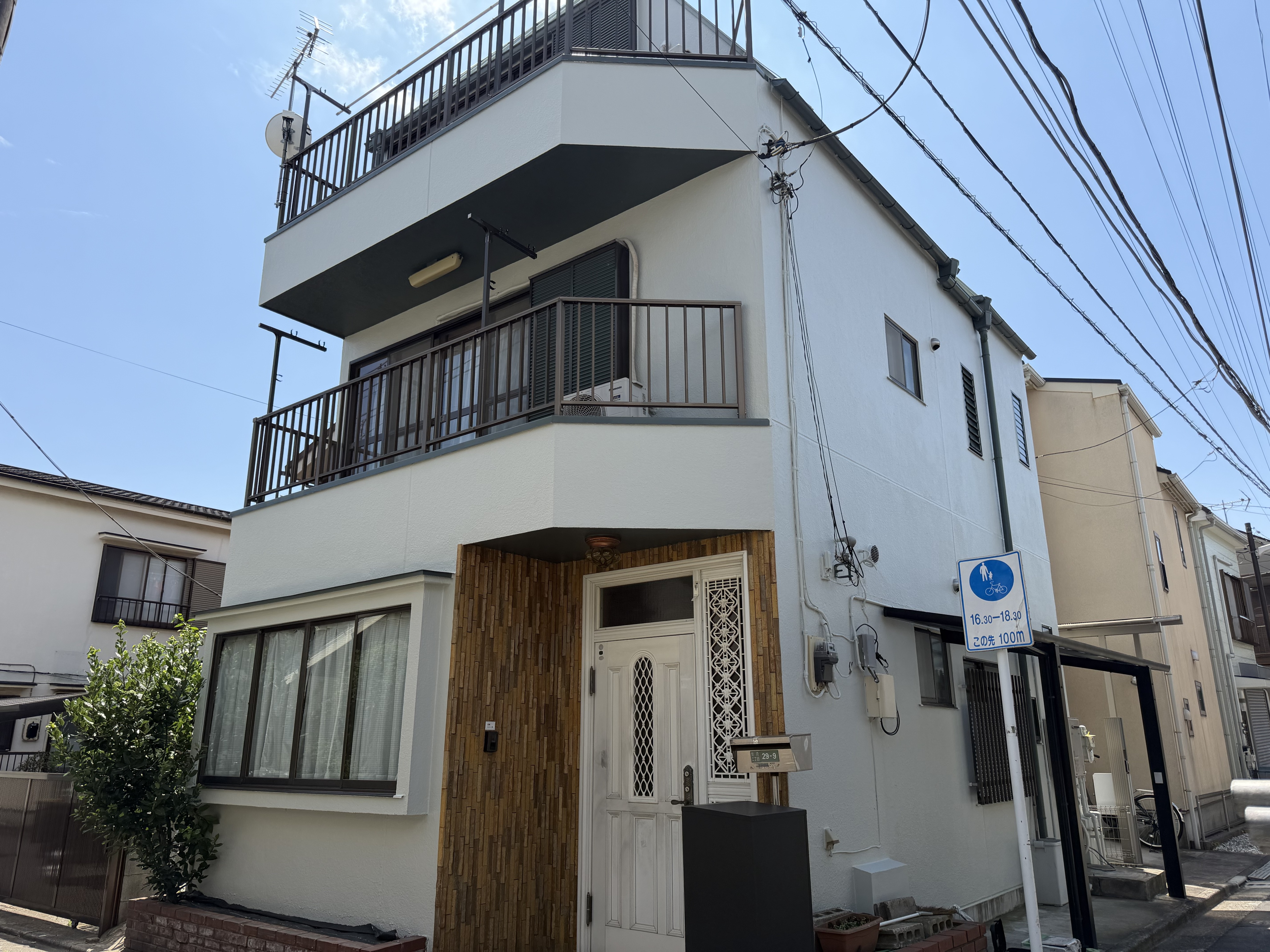 【足立区関原 K様邸】築42年外壁改修工事|外壁・屋根塗装から防水・雨樋交換まで完全網羅のトータルメンテナンス
