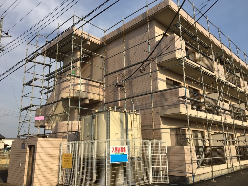 大規模改修工事の2000㎡の仮設足場工事/茨城県常総市
