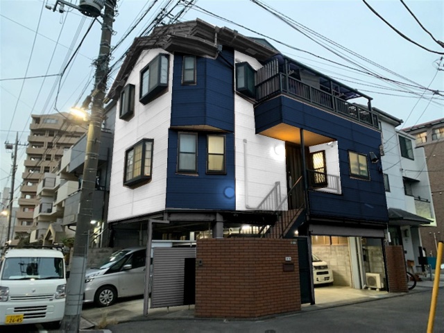 外壁塗装色は何色にする？カラーシュミレーションで色決めのお手伝い！